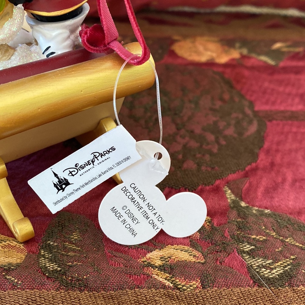 NWT Disney parks victorian Minnie and Mickey Mouse Christmas sleigh ornament - Picture 5 of 7